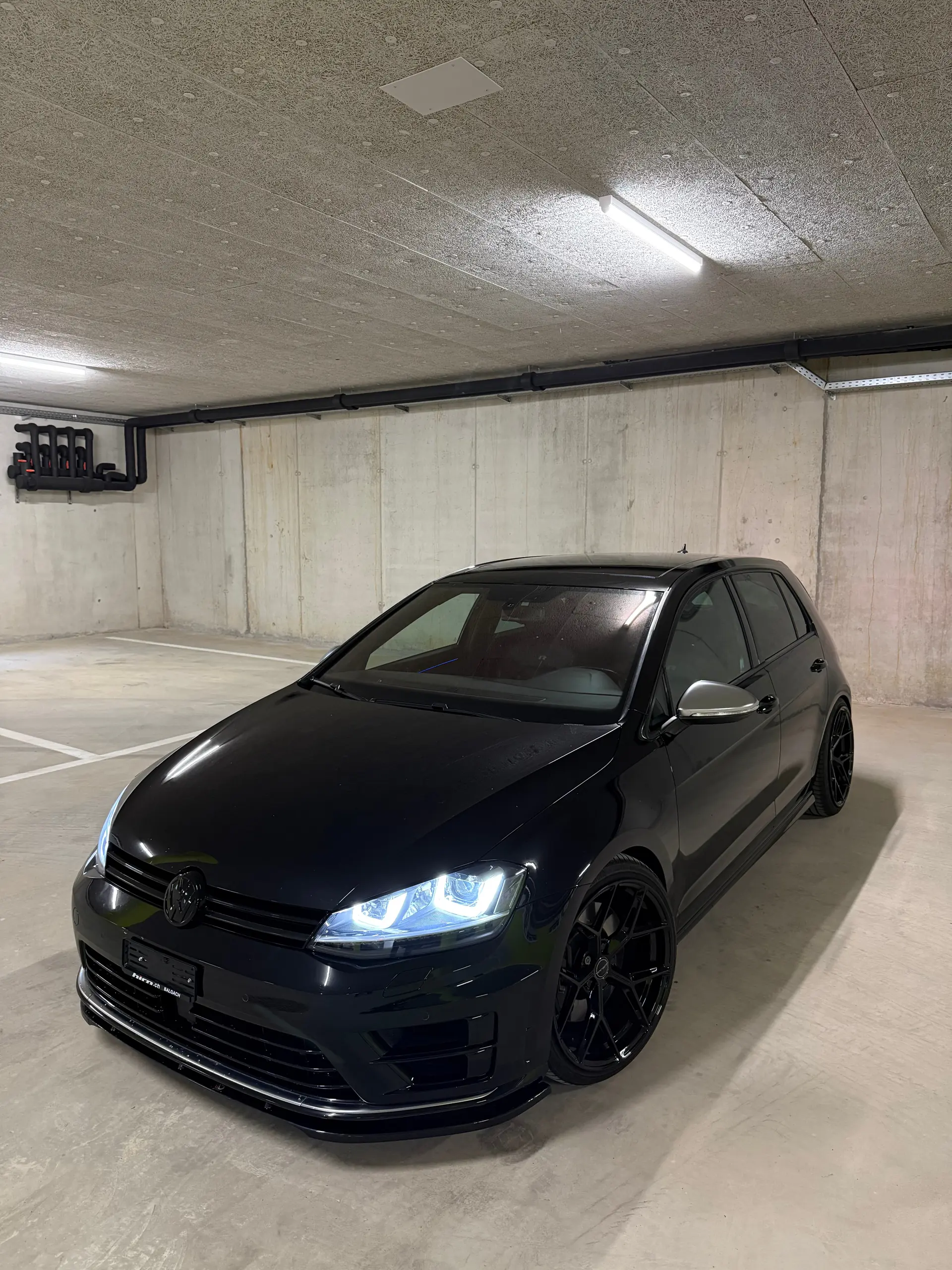 VW Golf 2.0 TSI R DSG 4motion — Performance 300 ch et transmission intégrale