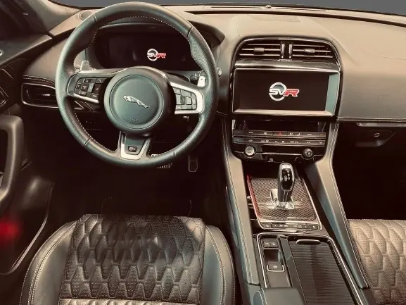 Jaguar F-Pace 2019 occasion Bannwil — 4