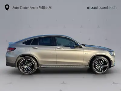 Mercedes-Benz GLC 43 AMG Coupé — Élégance sportive et performance 390 ch — Detail