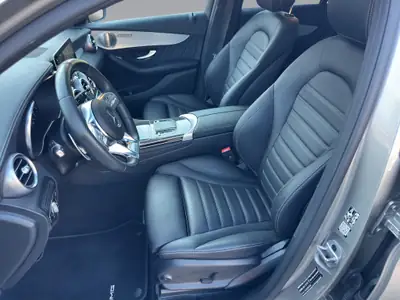 Mercedes-Benz GLC 43 AMG Coupé — Élégance sportive et performance 390 ch — Miniatur 30