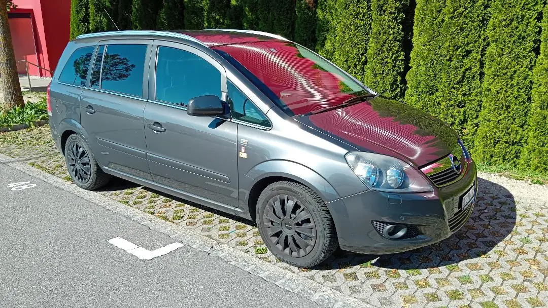 Opel Zafira 2010 occasion Biel — 4