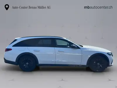 Mercedes-Benz E 450 All-Terrain Kombi — Hybride mild, élégance et polyvalence — détail