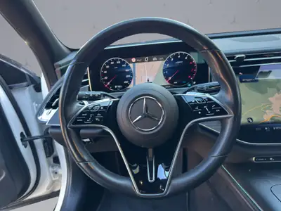 Mercedes-Benz E 450 All-Terrain Kombi — Hybride mild, élégance et polyvalence — Miniature 12