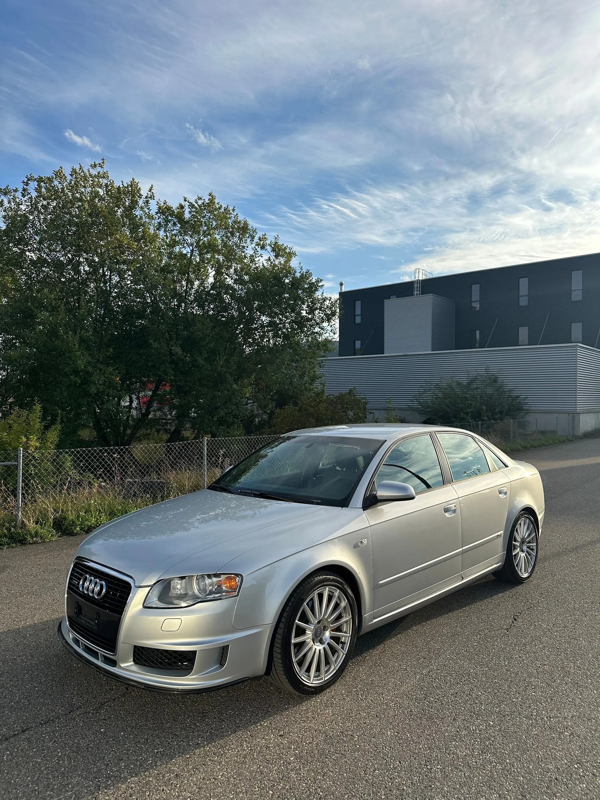 Audi A4 2006 occasion Münsingen — 1