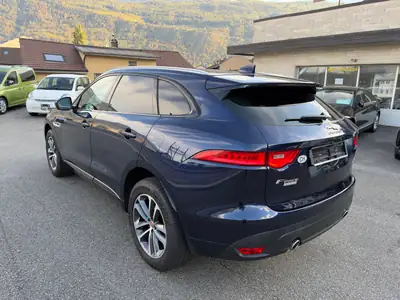 Jaguar F-Pace 3.0 TD R-Sport AWD — SUV premium diesel, 300 ch et traction intégrale — Miniatur 9