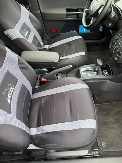 VW Polo 2006 — Frais du contrôle technique, grand service effectué & nombreuses pièces neuves — côté