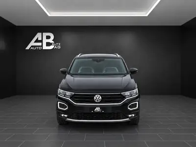 VW T-Roc 1.5 TSI Sport DSG — SUV urbain sportif, parfaitement entretenu — Außenansicht