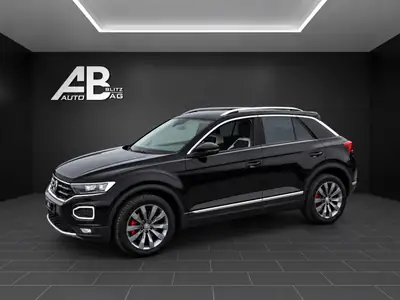 VW T-Roc 1.5 TSI Sport DSG — SUV urbain sportif, parfaitement entretenu — Seitenansicht