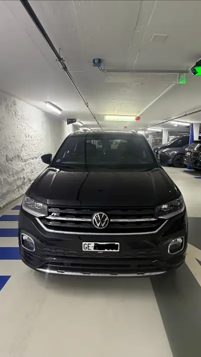 VW T-Cross 1.0 TSI 110 Style DSG — SUV urbain compact, consommation maîtrisée — côté