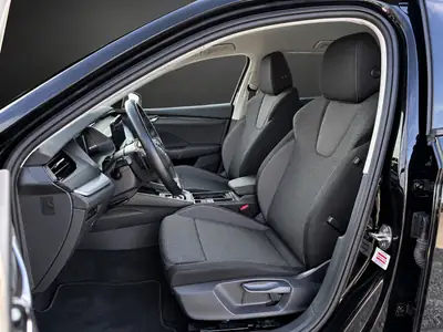 Skoda Octavia Kombi 2.0 TDI DSG — Break diesel robuste, 150 ch, garantie constructeur — Miniature 7