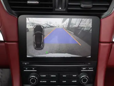 Porsche 911 Carrera 4S Cabriolet — 450 ch turbo, toit rouge, cuir intégral — Thumbnail 10