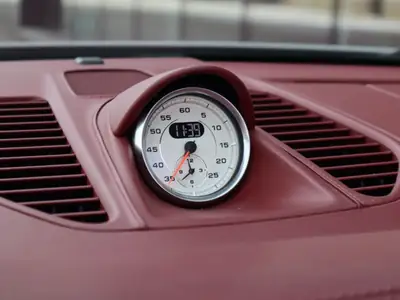 Porsche 911 Carrera 4S Cabriolet — 450 ch turbo, toit rouge, cuir intégral — Thumbnail 15