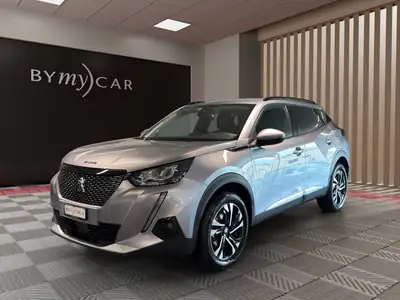 Peugeot 2008 1.2 PureTech Allure Pack — SUV citadin dynamique, boîte auto EAT8 — Seitenansicht