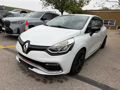 Renault Clio 1.6 T RS 220 Trophy EDC — Sportive compacte, 220 ch et boîte auto — côté