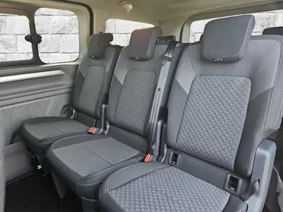 VW Caravelle BEV Life 2025 — Minibus électrique 7 places, autonomie longue distance — Miniatur 10