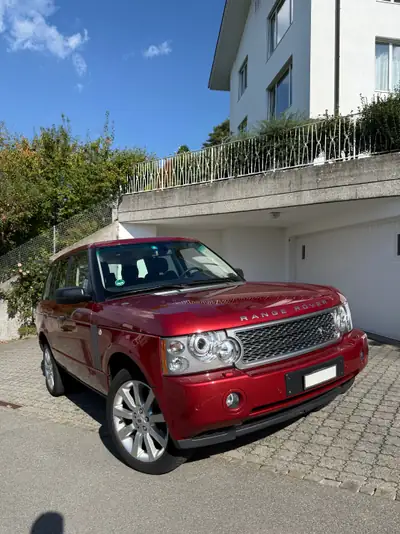 Land Rover Range Rover 3.6 TDV8 HSE — Prestige et puissance diesel, 97'200 km — vista esterna