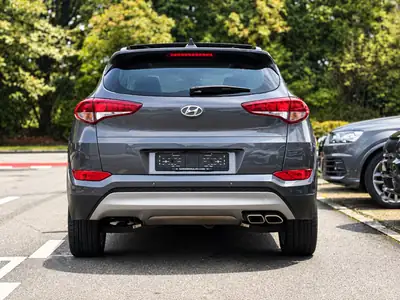 Hyundai Tucson 2.0 CRDI Vertex 4WD — SUV robuste, garantie 24 mois et équipements premium — Miniatur 7