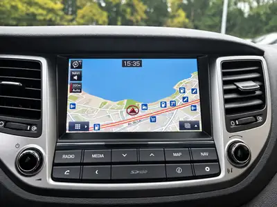 Hyundai Tucson 2.0 CRDI Vertex 4WD — SUV robuste, garantie 24 mois et équipements premium — Miniatur 17