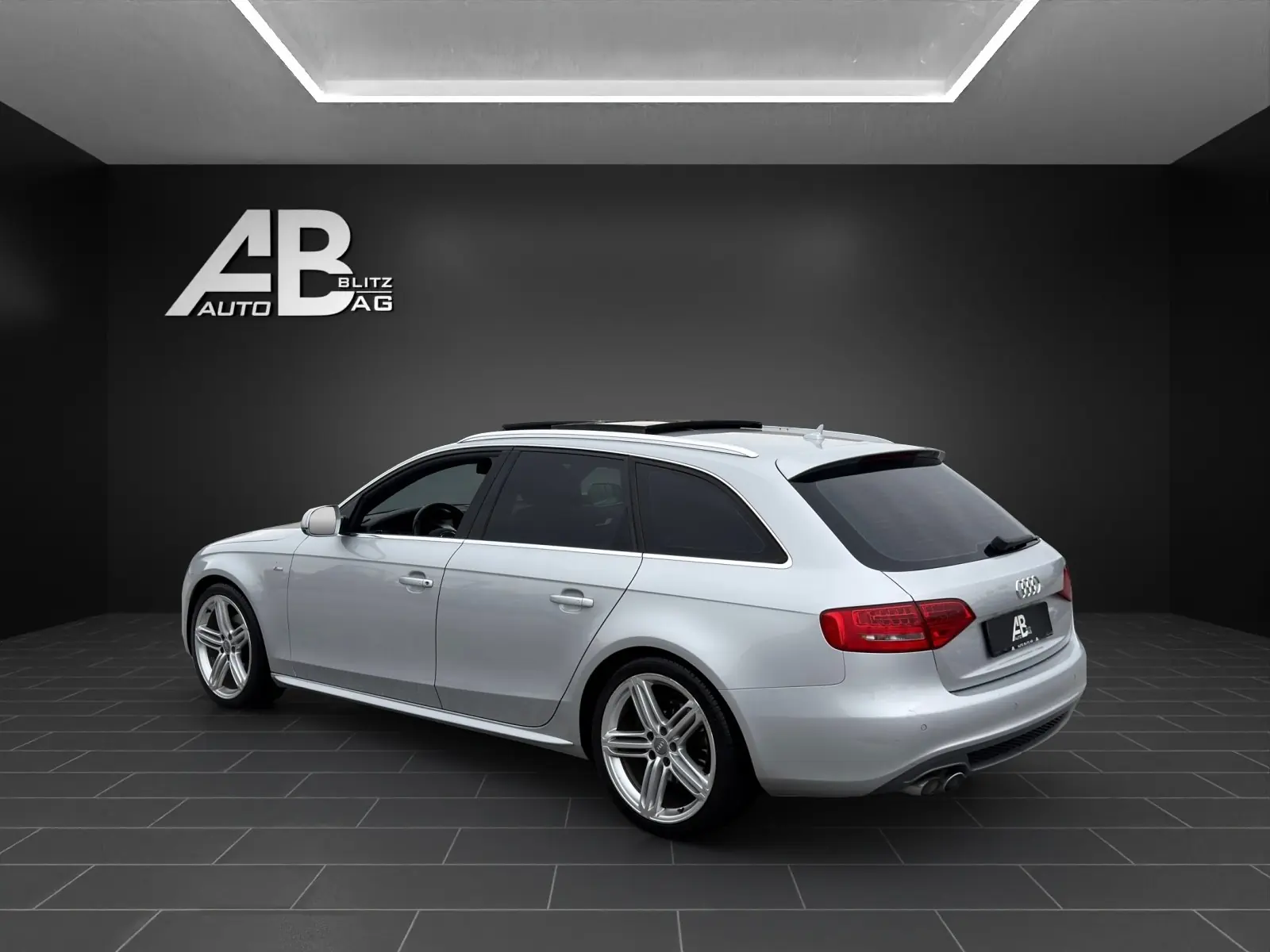 Audi A4 2011 occasion Hunzenschwil — 3