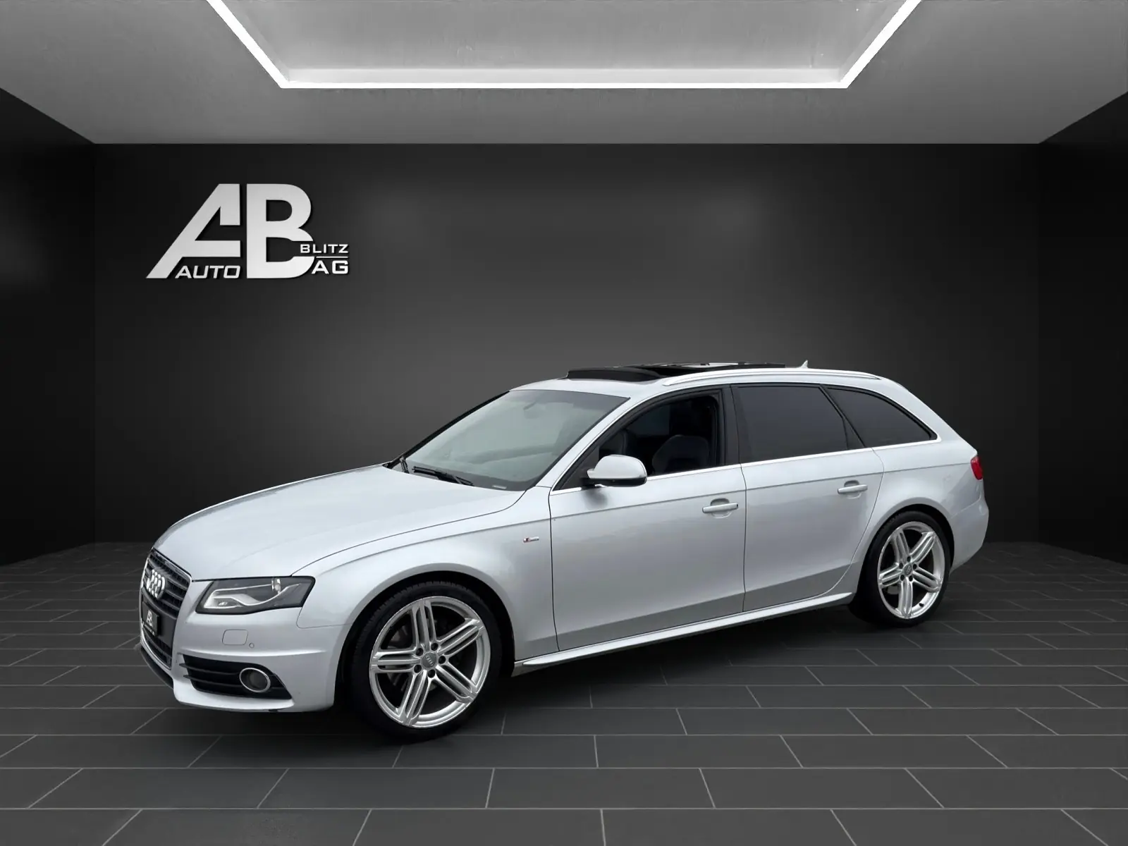 Audi A4 2011 occasion Hunzenschwil — 2