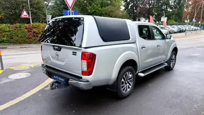 Nissan Navara Double Cab Acenta — Pick-up 4WD robuste, 73000 km, sans sinistre — cruscotto