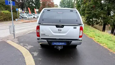 Nissan Navara Double Cab Acenta — Pick-up 4WD robuste, 73000 km, sans sinistre — interni