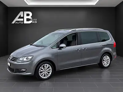 VW Sharan 2.0 TSI 200 PS — Monospace 7 places, design gris élégant, équipement premium — Seitenansicht