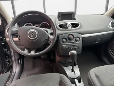 Renault Clio Grandtour 1.6 16V — Break automatique entretenu, sans accident — Miniature 12