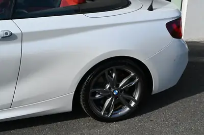 BMW M235i xDrive Cabriolet — Sportivité décapotable, 326 ch et Audi sans compromis — Miniatur 8