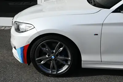 BMW M235i xDrive Cabriolet — Sportivité décapotable, 326 ch et Audi sans compromis — Miniatur 7