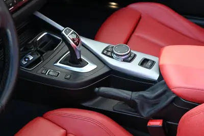 BMW M235i xDrive Cabriolet — Sportivité décapotable, 326 ch et Audi sans compromis — Miniatur 21