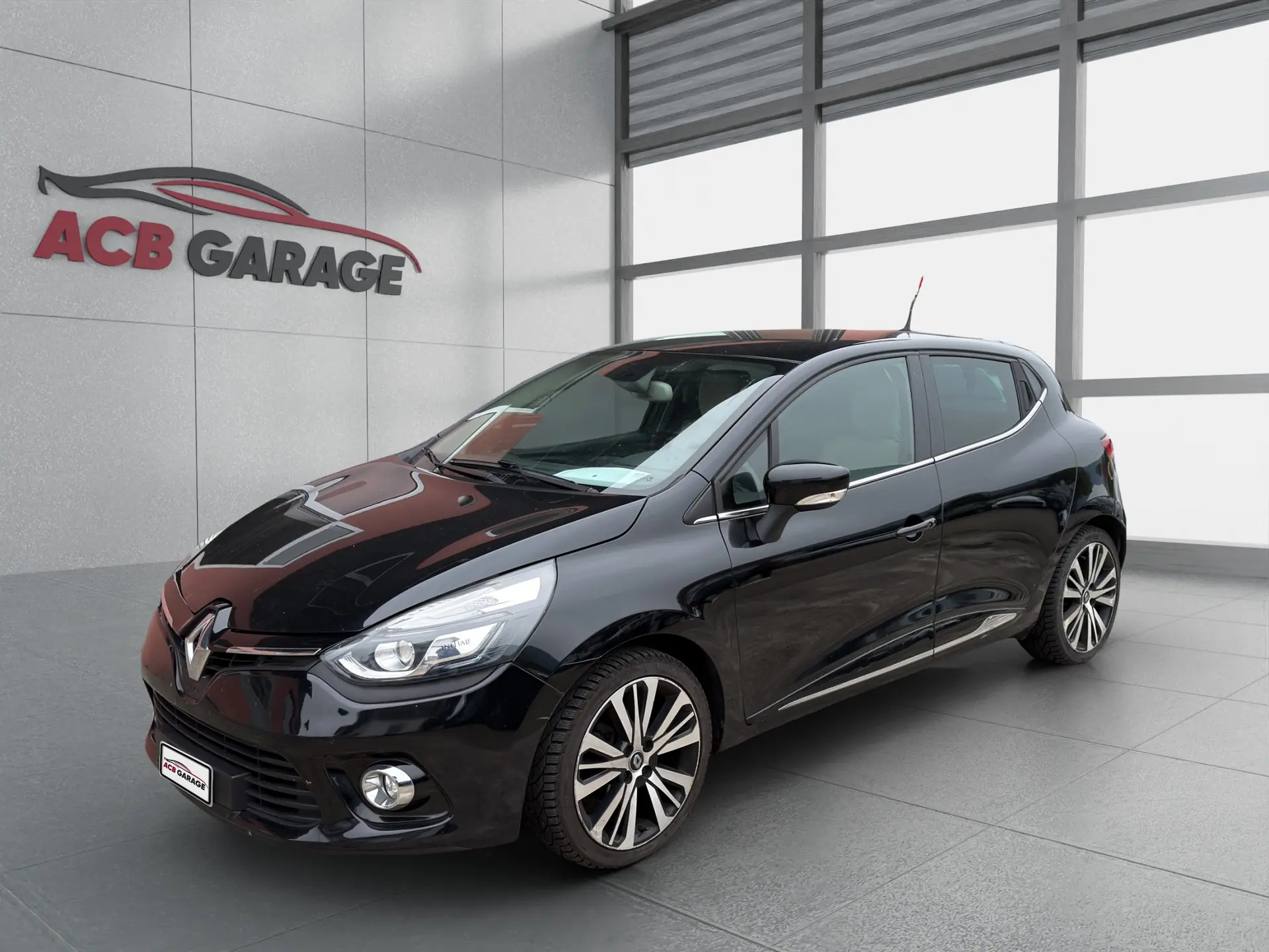 Renault Clio 2015 occasion Selzach — 1