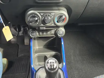 Suzuki Ignis 1.2 Hybrid 4x4 — Compact malin avec transmission intégrale et motorisation écologique — Miniatur 13