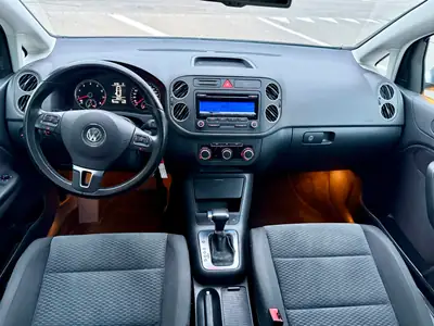 VW Golf Plus 1.4 TSI Comfortline DSG — Pratique et dynamique, frais de révision inclus — côté