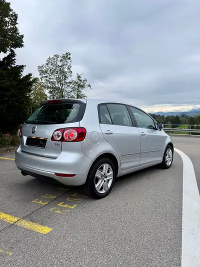 VW Golf Plus 1.4 TSI Comfortline DSG — Pratique et dynamique, frais de révision inclus — arrière