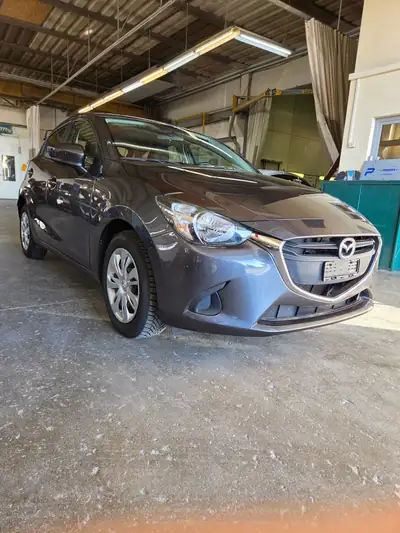 Mazda 2 1.5 Challenge — Citadine fiable, 64 000 km, sans sinistre — exterior view