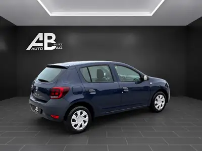 Dacia Sandero 1.0 Comfort — Petit budget, grande fiabilité, sans accident — tableau de bord