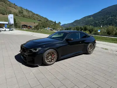 BMW M2 CS 2025 — Coupé haute performance, 530 ch et équipements d'exception — exterior view