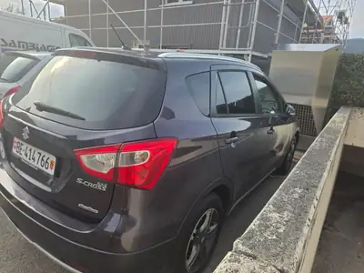 Suzuki S-Cross 1.6 Piz Sulai 4x4 — SUV polyvalent, transmission CVT, sans sinistre — detail