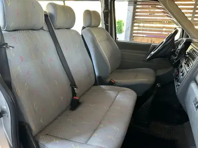 VW T4 2.5 TDI 102 — Multirouleur camping robuste, sans accident, 380 000 km — Armaturenbrett