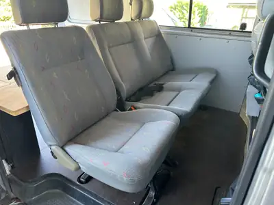 VW T4 2.5 TDI 102 — Multirouleur camping robuste, sans accident, 380 000 km — Miniatur 10