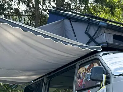 VW T4 2.5 TDI 102 — Multirouleur camping robuste, sans accident, 380 000 km — Miniatur 15