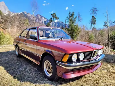 BMW 320 E21 — Classique vintage authentique, 74'000 km d'origine, kit Zender homologué — Außenansicht
