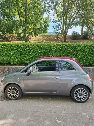Fiat 500 Lounge 1.2 — Cabriolet rétro chic, 91'500 km, sans accident — Außenansicht
