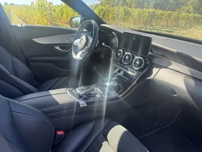 Mercedes-Benz C 200 T AMG Line 4Matic — Break premium, toit panoramique, 72 000 km — cruscotto