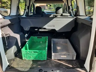 Dacia Dokker 1.2 TCe Ambiance — Monospace pratique et robuste, 102 000 km — Heckansicht