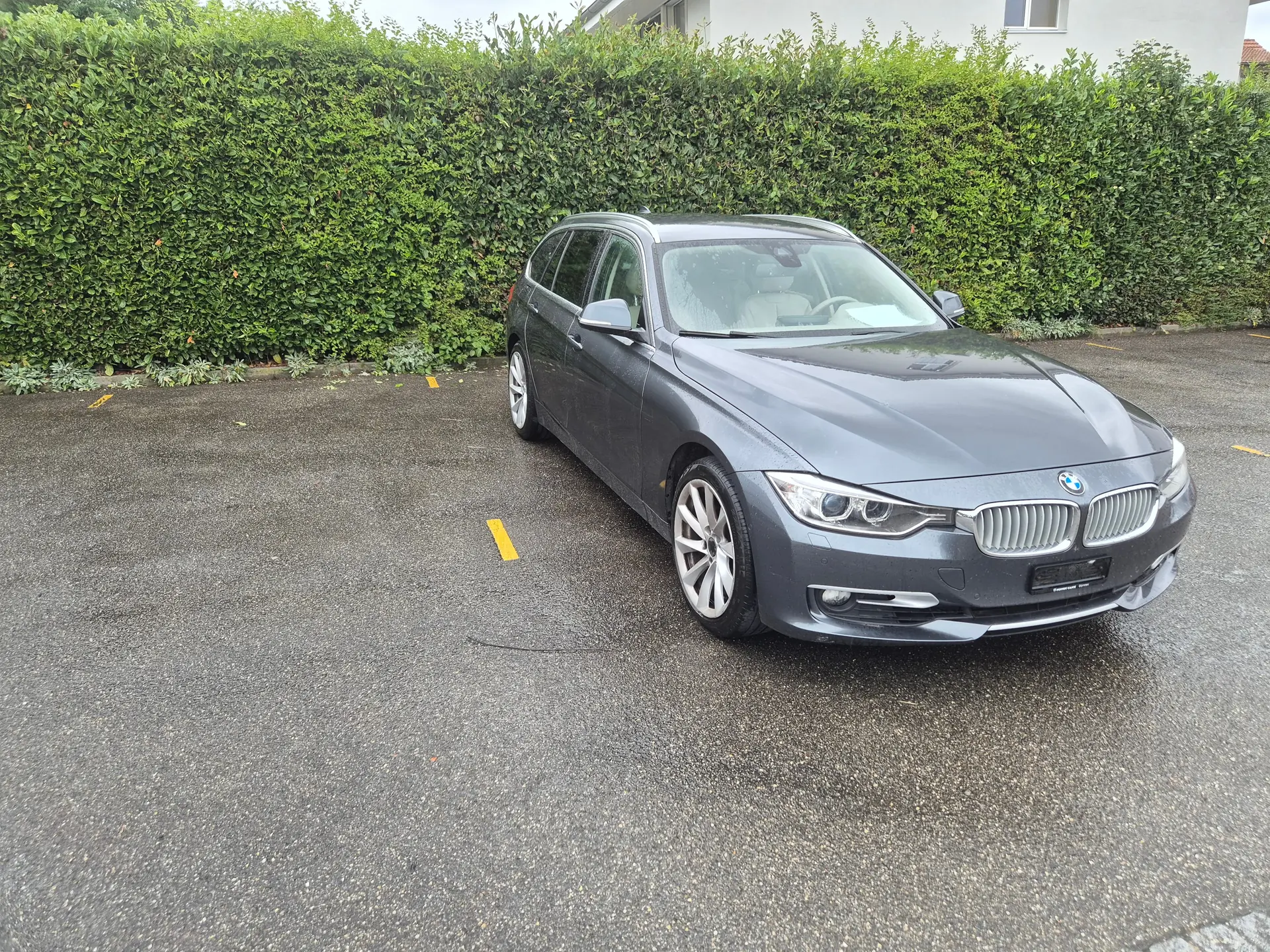 BMW 330 2013 occasion Aefligen — 1