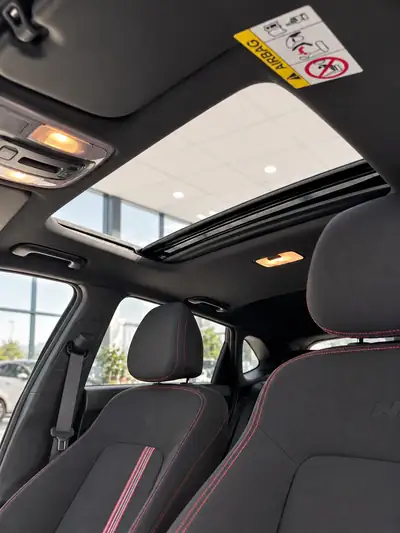 Hyundai i20 1.0 T-GDi 120 N-Line Lux — Citadine dynamique, essence efficace et bien équipée — Thumbnail 7