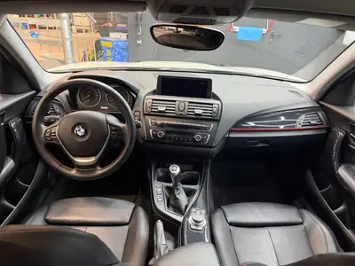 BMW 120d xDrive Sport Line — Diesel performant, 56000 km seulement, traction intégrale — Miniature 9
