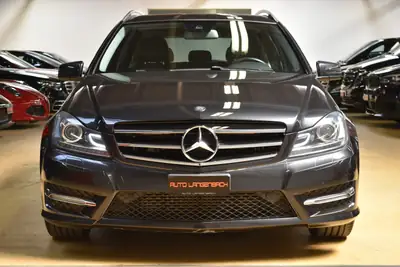 Mercedes-Benz C 220 CDI Avantgarde — Break diesel 4Matic, entretien intégral Mercedes — détail